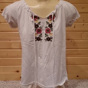 Molly Maxi short sleeve embroidered floral small